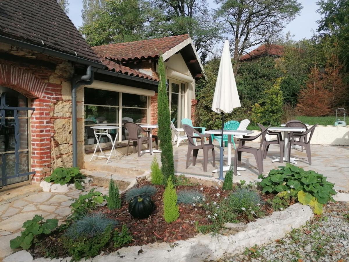 Auberge Du Botaniste Boissieres  Exterior photo